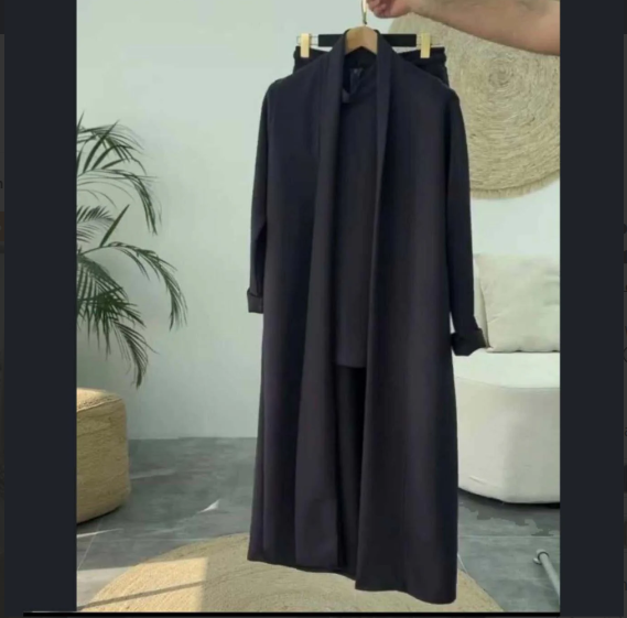 Winters Long Gown Style 3-Pcs Co-Ord Suit.