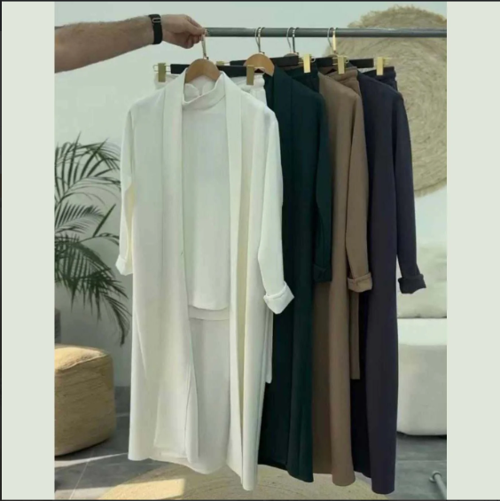 Winters Long Gown Style 3-Pcs Co-Ord Suit.