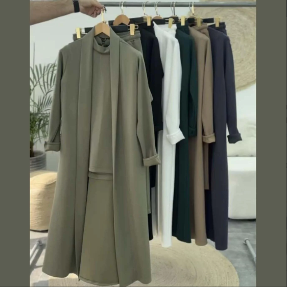 Winters Long Gown Style 3-Pcs Co-Ord Suit.