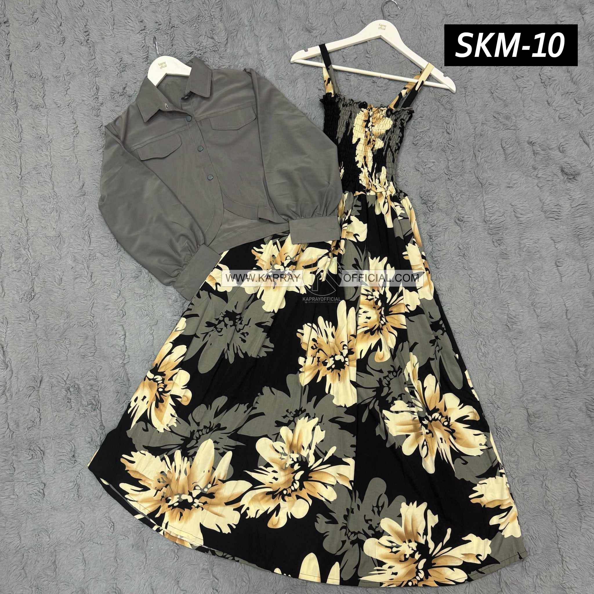 Short Koti & Printed Smoky Maxi Style Western 2-Pcs Stiched Suit.